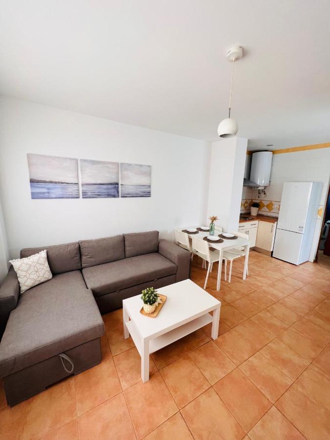 Apartamento Vega Conil โกนิล เด ลาฟรอนเตรา ภายนอก รูปภาพ
